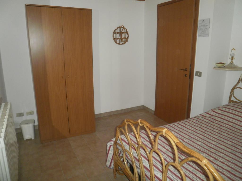 B&B Isabella Нумана Стая снимка