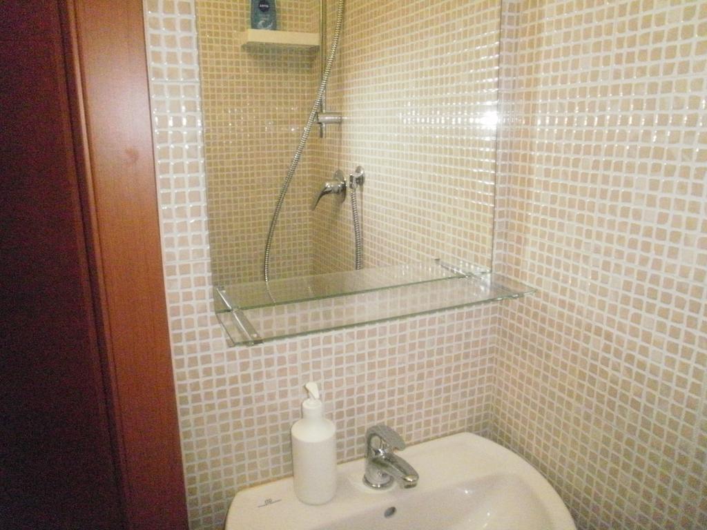 B&B Isabella Нумана Стая снимка