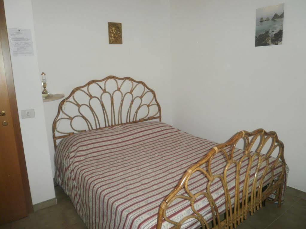 B&B Isabella Нумана Екстериор снимка